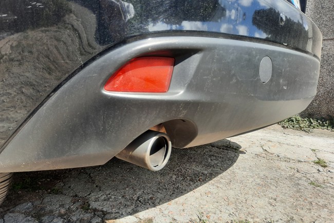 Bruselas estudia el encaje de efuels para que Berlín retire el veto a prohibir los coches de combustión