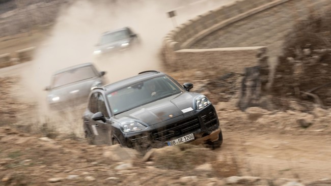 Porsche fabricará el nuevo Cayenne eléctrico en la planta de Volkswagen en Bratislava (Eslovaquia)