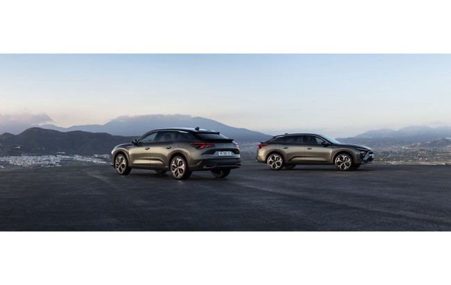 Citroën actualiza la gama del C5 X con una motorización híbrida enchufable de 180 caballos