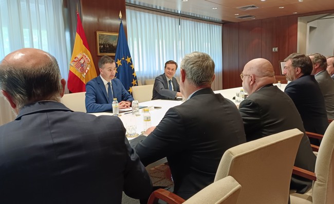 Industria busca un "encaje" para que concesionarios y talleres opten a las ayudas del Perte VEC