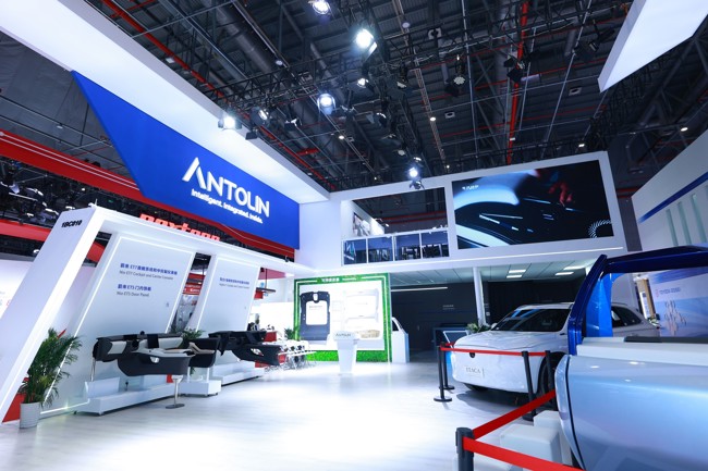 Antolin exhibe en el Salón del Automóvil de Shanghái sus solucienes integradas y su 'concept car' Itaca
