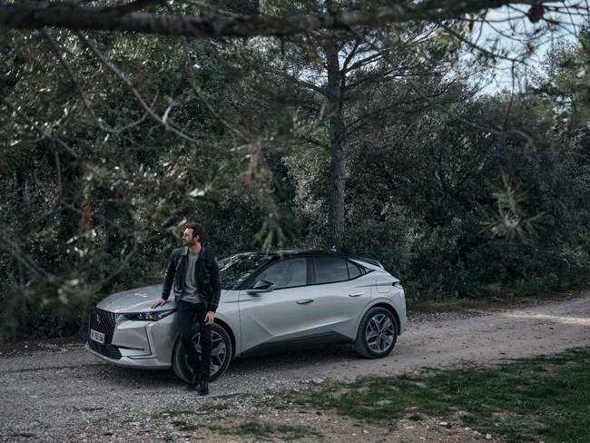 DS lanza la edición especial 'Sprit de Voyage' del DS4 con motores gasolina, diésel e híbrido enchufable