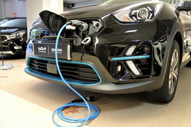 El PP lleva al Congreso una ley para financiar la conversión de vehículos de combustión en eléctricos