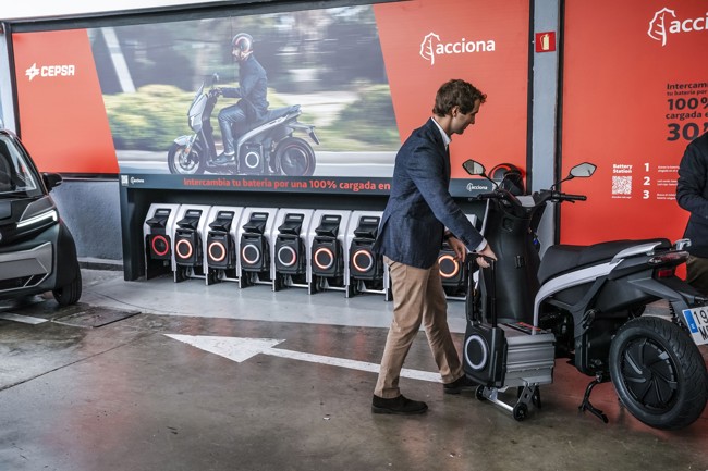 Silence presenta su primer coche eléctrico en Automobile