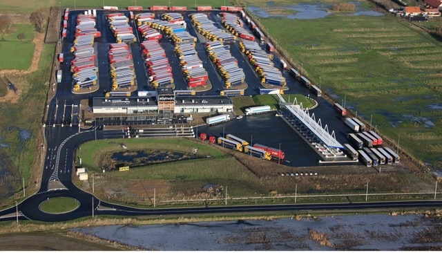 Truck Parking Network adquiere la empresa de servicios de aparcamientos C4T France