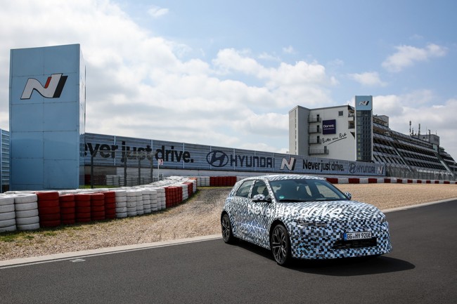 El Hyundai Ioniq 5 N, el primero 100% eléctrico de la gama, encara la fase final de pruebas en Alemania