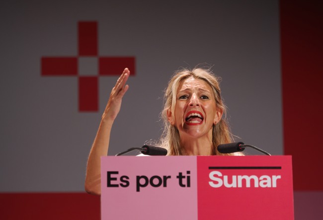 Yolanda Díaz quiere que en 2040 ya no circulen en España coches de gasolina o diésel