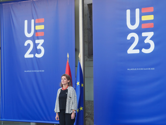 Ribera pide a los 27 llegar a un acuerdo en la norma Euro7 con un calendario "viable" para la industria