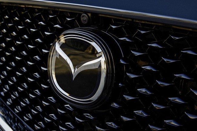 Mazda gana un 26% más en su primer semestre fiscal, con 672,7 millones de euros, y mejora previsiones