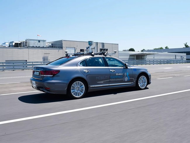 Toyota realiza nuevas pruebas de conducción automatizada en Bruselas para determinar su adaptación