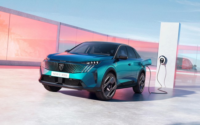 Peugeot abre pedidos del E-3008 con oferta de Electric Renting y precio de catálogo desde 48.160 euros