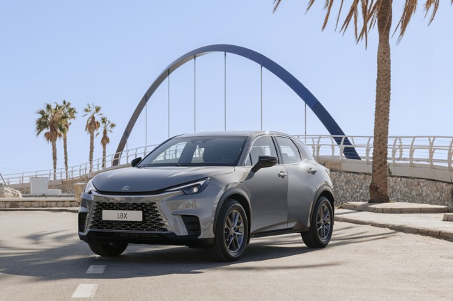 Lexus da un "salto cualitativo" con la llegada del nuevo LBX