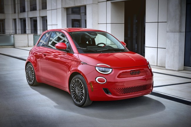 Fiat crece un 5% en 2023 y se marca alcanzar una cuota del 4% en 2024