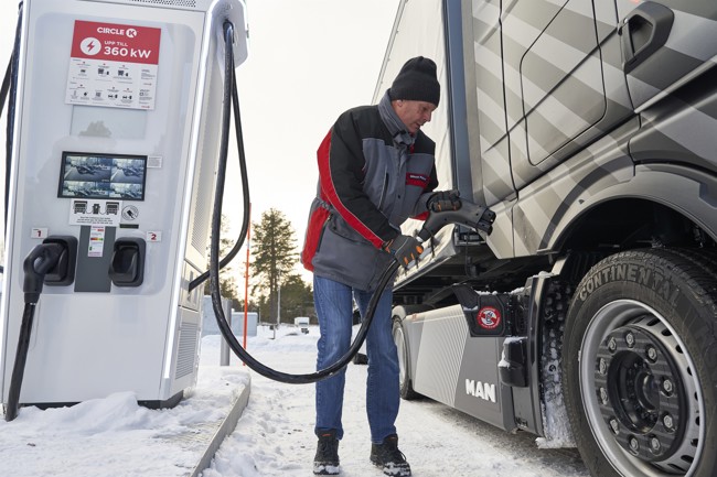 MAN planea ser neutra en emisiones de gases de efecto invernadero en 2050 y reducirlas en un 28% en 2030