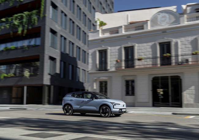 Volvo renueva sus objetivos de sostenibilidad para 2030, centrándose en las emisiones y la biodiversidad