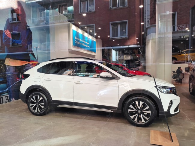 El precio de los coches nuevos se modera por debajo del 1%, el dato más bajo en seis años