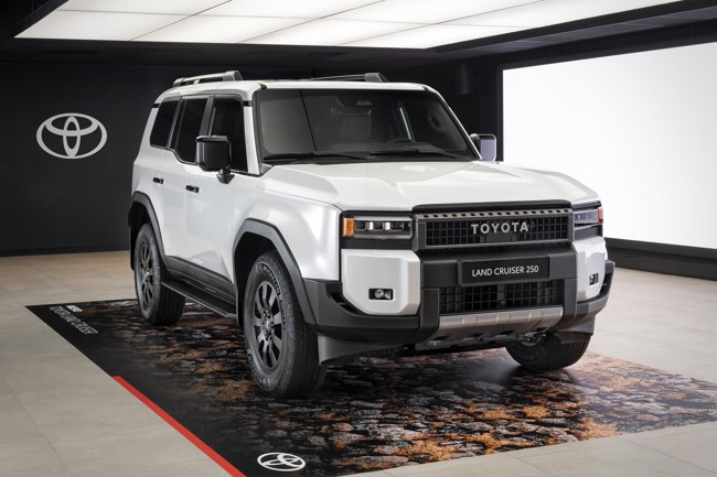 Toyota tendrá 750 unidades del Land Cruiser para 2024 y muestra una gama MHEV para 2025