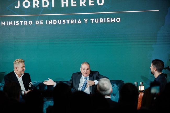 Cupra inaugura en Madrid su noveno City Garage, el más grande del mundo, en su sexto aniversario