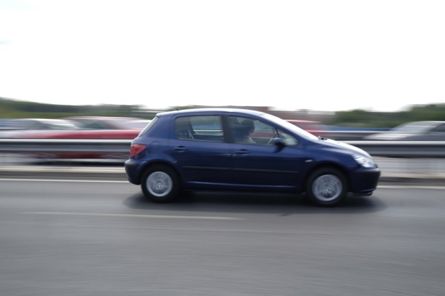 La antigüedad del parque de turismos español sigue en alza: un 25% de los coches tiene más de 20 años