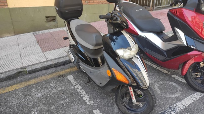 La DGT prevé tener implementado "a final de año" el curso obligatorio para conducir una moto de 125cc