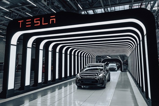 Tesla busca un director general en Colombia para comenzar a operar en el país en los próximos meses