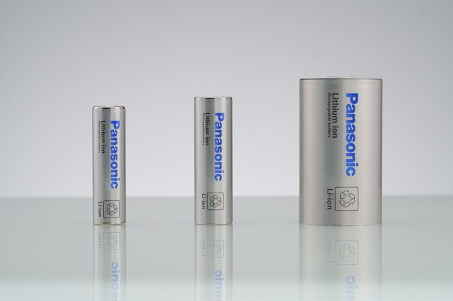 Mazda y Panasonic Energy acuerdan el suministro de baterías cilíndricas de litio para automóviles