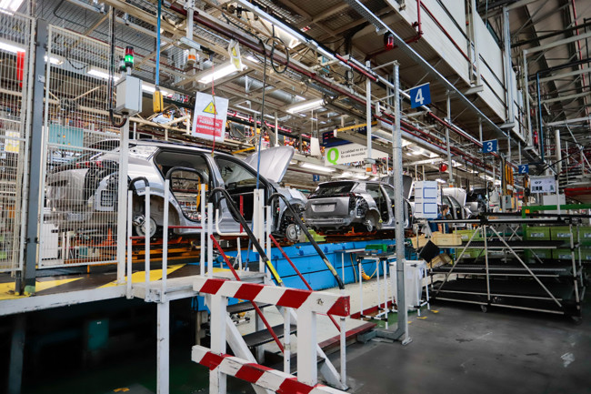 Stellantis Vigo volverá a parar parte de su producción esta tarde por falta de piezas