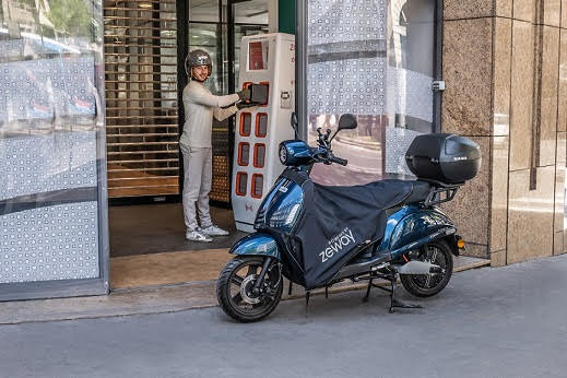 Zeway lanza en España su servicio de alquiler de motos eléctricas