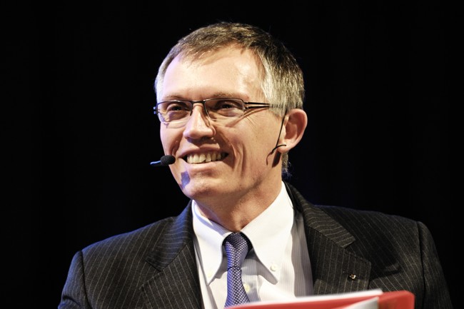 Tavares (Stellantis) augura una batalla "muy dura" con las marcas chinas y critica los aranceles