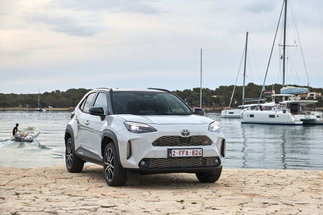 Toyota lanza en España el nuevo B-SUV Yaris Cross Hybrid 130 por menos de 28.000 euros