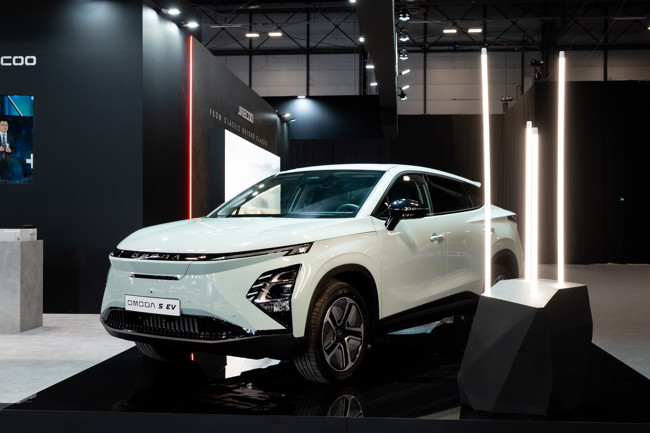 Omoda saca al mercado su nuevo eléctrico, Omoda 5 EV, con 430 kilómetros de autonomía