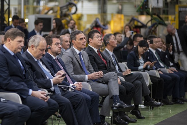 China pide ayuda a España por las investigaciones de la UE por los vehículos eléctricos