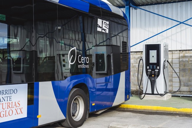 Los autobuses eléctricos alcanzan el 36% de las ventas de buses urbanos en la UE en 2023, según T&E