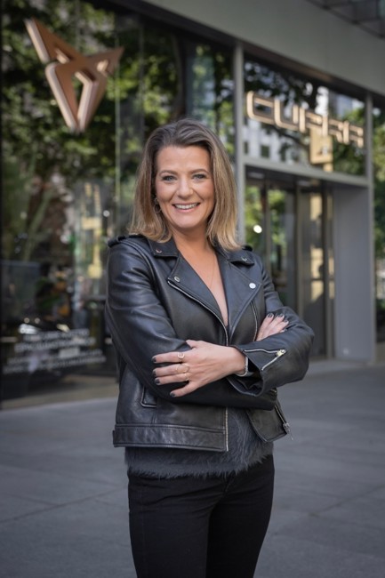 Seat nombra a Helena Mariscal de Gante directora global de Comunicación Corporativa