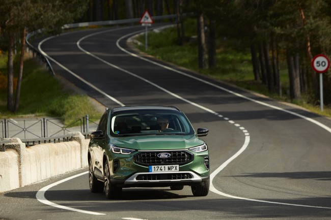 Ford abre los pedidos del nuevo Kuga en su versión híbrida enchufable desde 39.600 euros