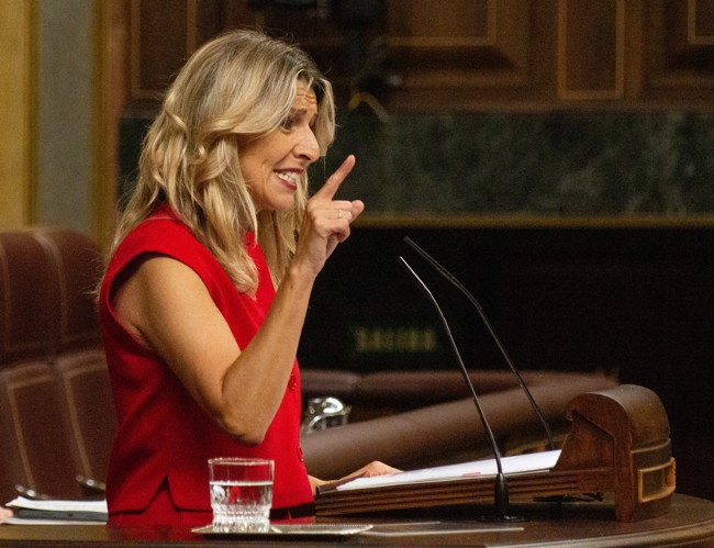 Díaz muestra su "disconformidad absoluta" con el ERE de Ford en Almussafes
