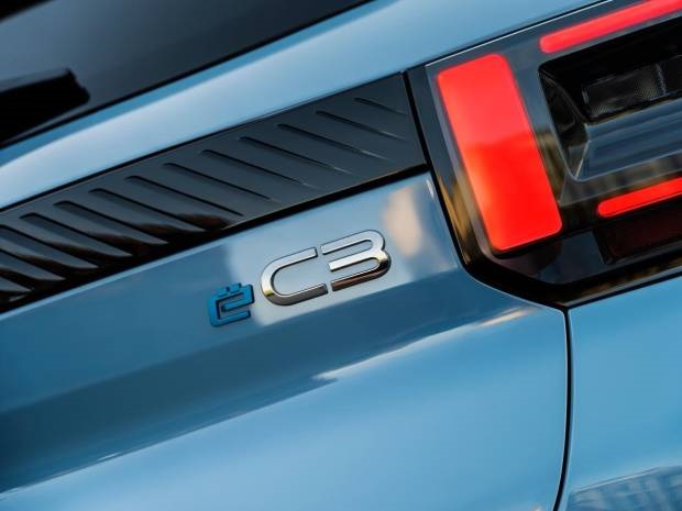 Citroën lanza su primer eléctrico asequible, el ë-C3 desde 23.800 euros y 320 km de autonomía