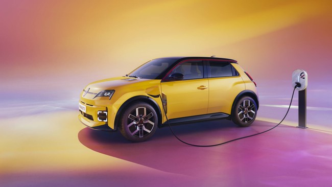Renault adelanta al 1 de julio las ayudas del Plan Moves III de hasta 7.000 euros
