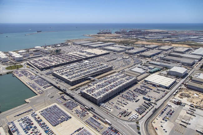 El Puerto de Barcelona aprueba convocar el concurso para su tercera terminal de vehículos