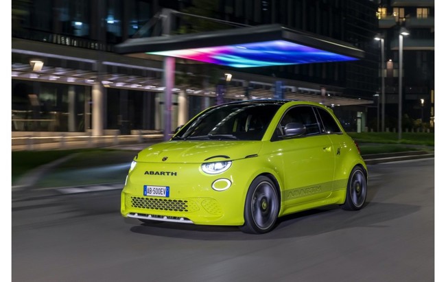 El Gobierno inyecta 350 millones de euros en el plan Moves III para la electrificación del automóvil