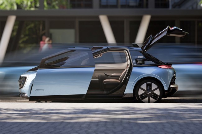 La DGT quiere aprobar el nuevo reglamento de conducción autónoma antes del primer trimestre de 2025