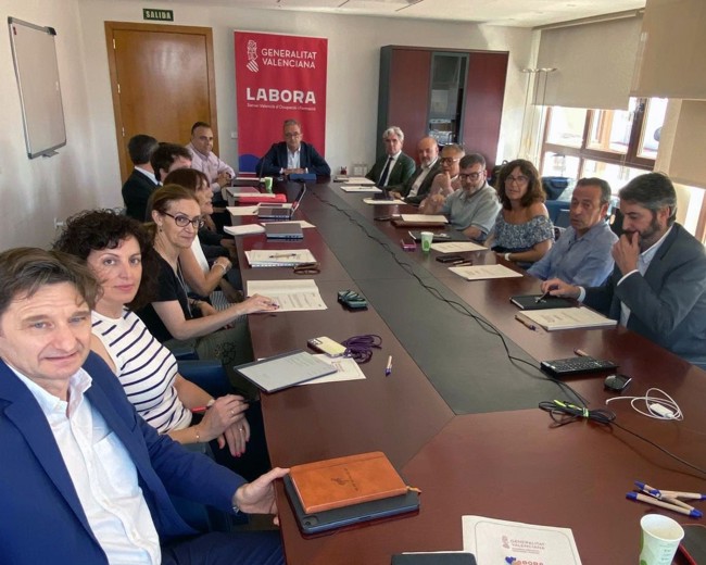 El Grupo de Trabajo de la Automoción realizará un estudio de la situación del sector para proponer medidas