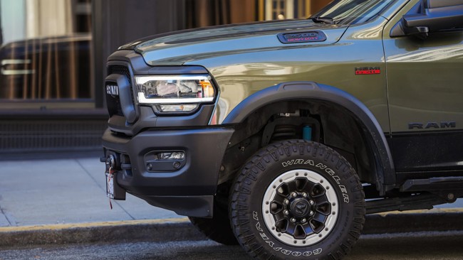 Las ventas de 'pick-ups' estadounidenses "peligrosas" aumentan un 20% en Europa en 2023, según T&E