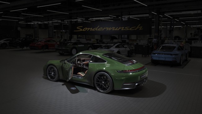 Porsche lanza una versión especial del 911 por el cuarenta aniversario de su llegada a España