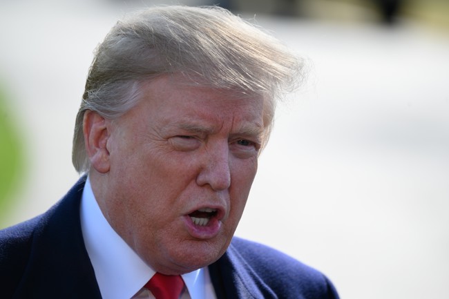 Caen las acciones de fabricantes de vehículos europeos ante la posibilidad de una victoria de Trump