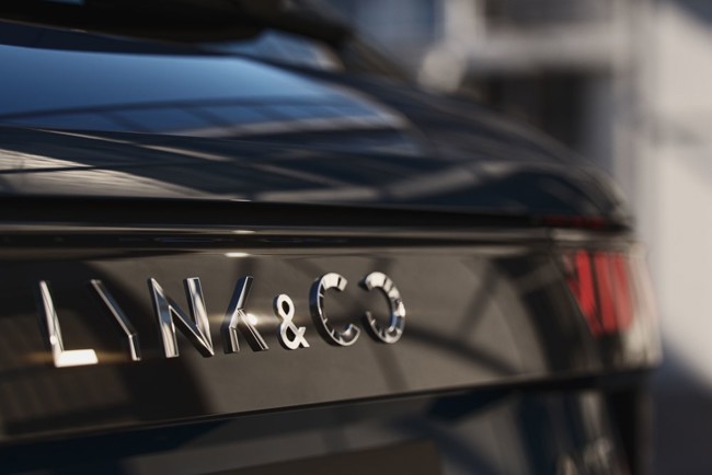 Lynk & Co prepara el lanzamiento del L946, el nuevo SUV que llegará en 2025