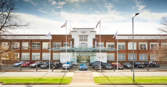 Bentley celebra la finalización de la construcción de la fase estructural de su nuevo centro de diseño