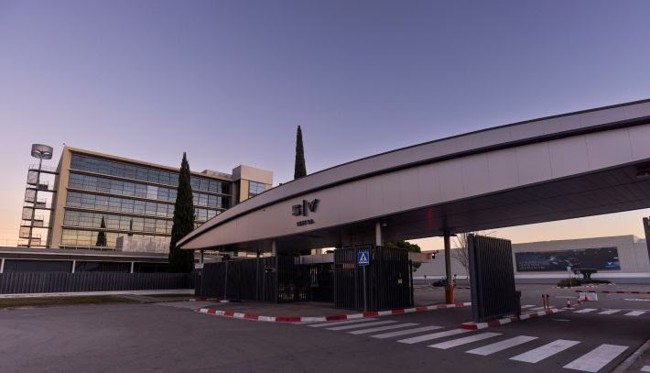 Banco Sabadell financia con 20 millones la construcción de placas solares para las plantas de Seat