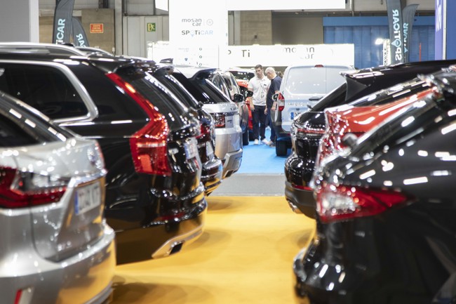 La venta de vehículos de ocasión sube un 17,7% en julio tras las pérdidas de junio, según Ancove
