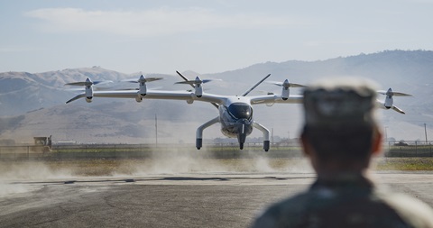 Archer, respaldada por Stellantis, entrega su primera aeronave al Ejército de Estados Unidos